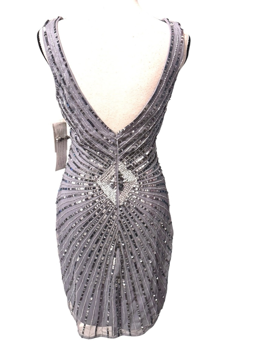 Aidan Mattox Silver Sequin Mini Dress Size 6 NWT Sleeveless Cocktail Party - Picture 8 of 9